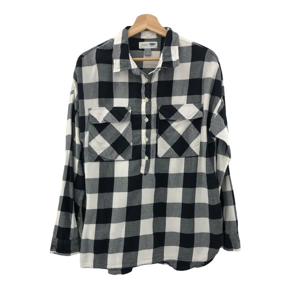 Old Navy Tops - Old Navy (L) Boyfriend Plaid Flannel Top